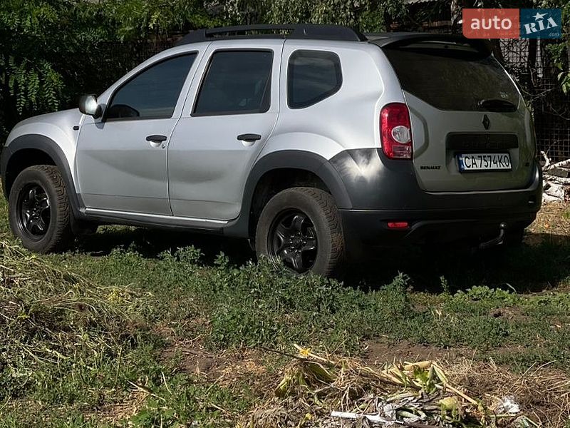 Внедорожник / Кроссовер Renault Duster 2011 в Черкассах