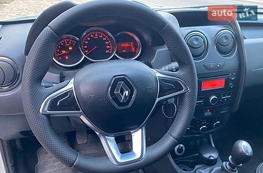Позашляховик / Кросовер Renault Duster 2017 в Одесі
