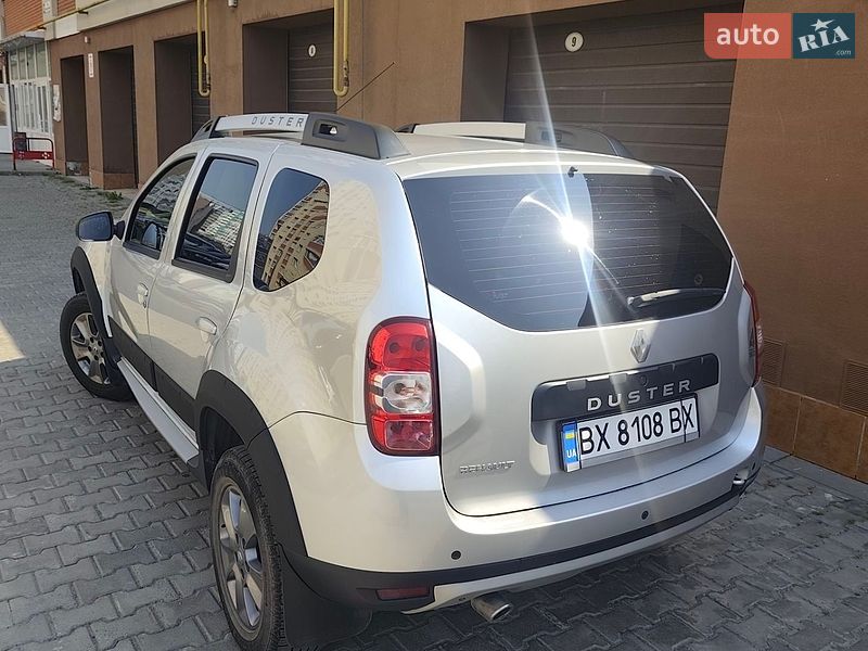 Внедорожник / Кроссовер Renault Duster 2016 в Хмельницком
