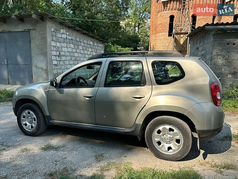 Внедорожник / Кроссовер Renault Duster 2011 в Борщеве