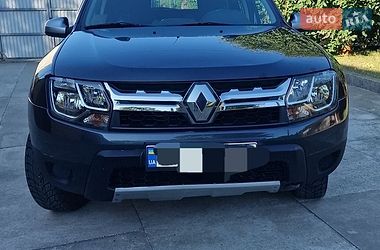 Внедорожник / Кроссовер Renault Duster 2016 в Тячеве