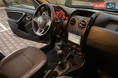 Внедорожник / Кроссовер Renault Duster 2017 в Киеве