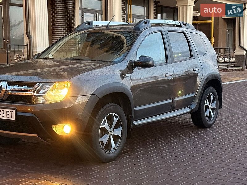 Внедорожник / Кроссовер Renault Duster 2017 в Киеве
