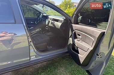 Позашляховик / Кросовер Renault Duster 2024 в Львові