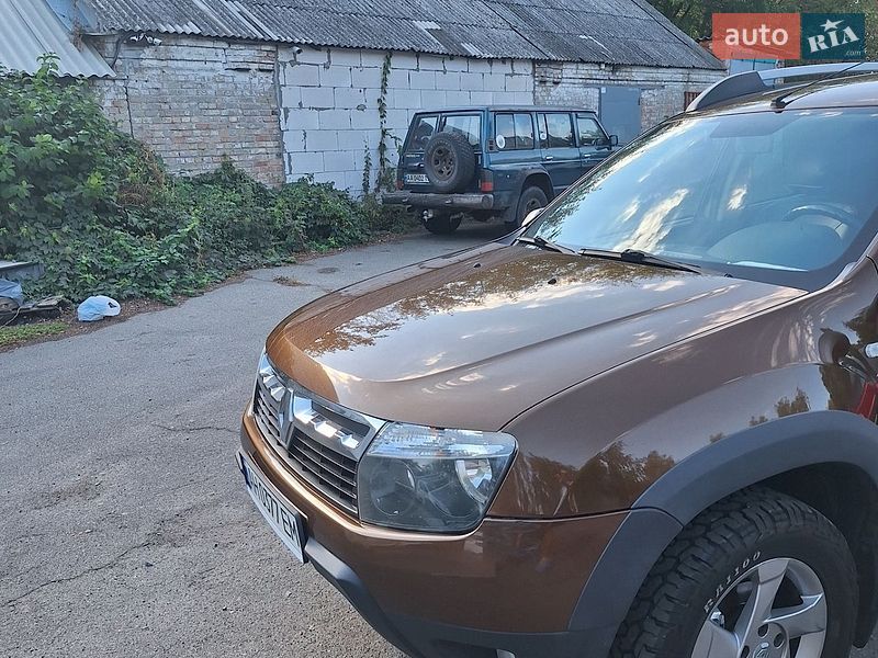 Позашляховик / Кросовер Renault Duster 2013 в Києві