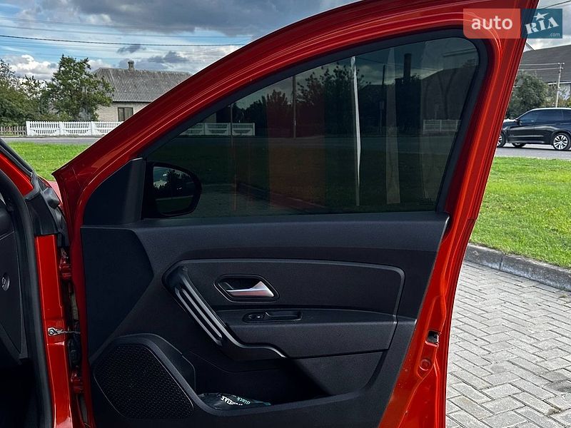 Внедорожник / Кроссовер Renault Duster 2022 в Любомле