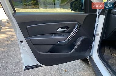 Позашляховик / Кросовер Renault Duster 2023 в Києві