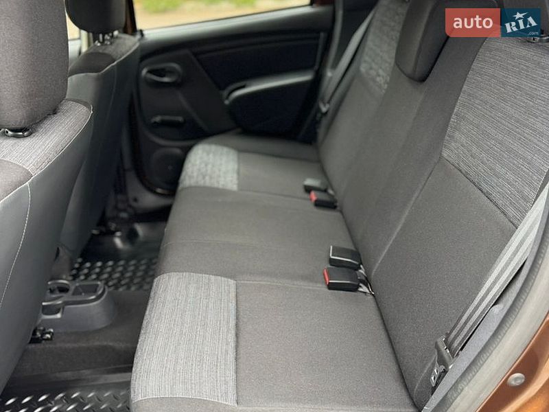 Внедорожник / Кроссовер Renault Duster 2013 в Виннице
