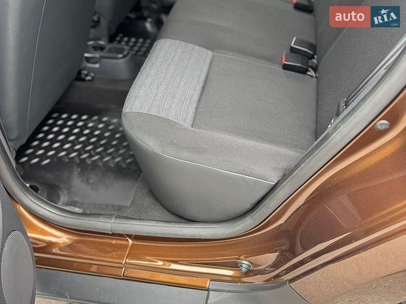 Внедорожник / Кроссовер Renault Duster 2013 в Виннице