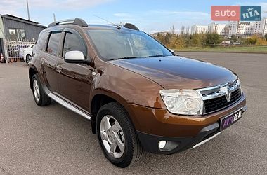 Внедорожник / Кроссовер Renault Duster 2011 в Кривом Роге