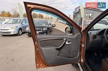 Внедорожник / Кроссовер Renault Duster 2011 в Кривом Роге