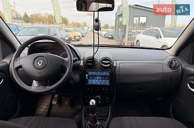 Внедорожник / Кроссовер Renault Duster 2011 в Кривом Роге