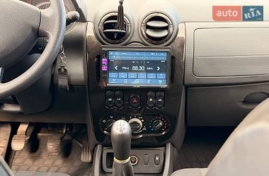 Внедорожник / Кроссовер Renault Duster 2011 в Кривом Роге