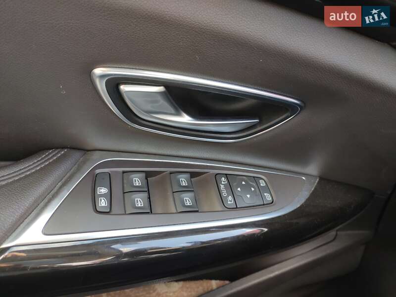 Мінівен Renault Espace 2015 в Первомайську фото 24 Мінівен Renault Espace 2015 в Первомайську