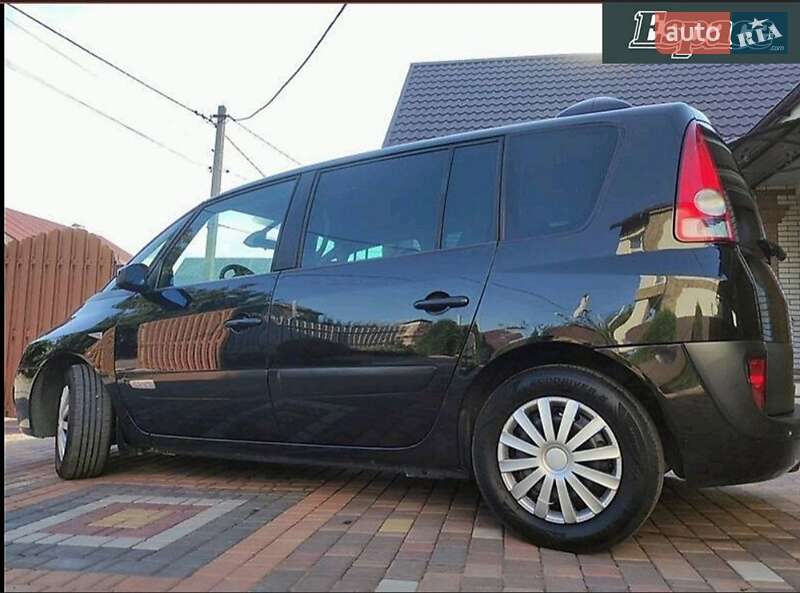 Мінівен Renault Espace 2005 в Києві