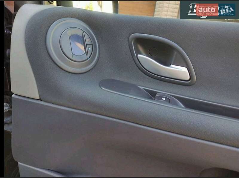 Мінівен Renault Espace 2005 в Києві