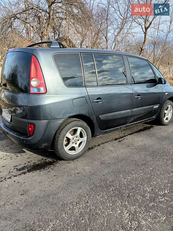 Минивэн Renault Espace 2004 в Калуше