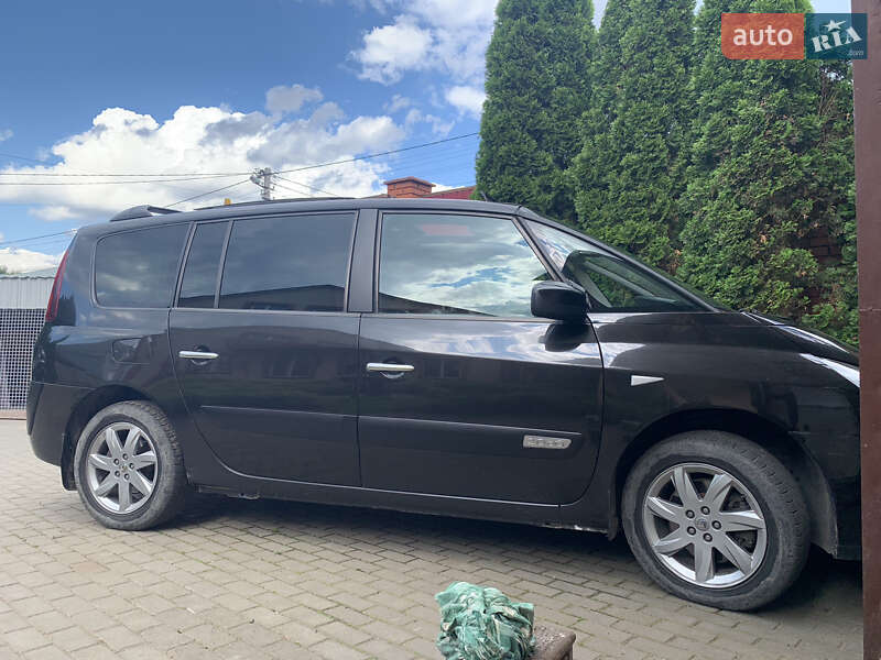 Минивэн Renault Espace 2012 в Киеве