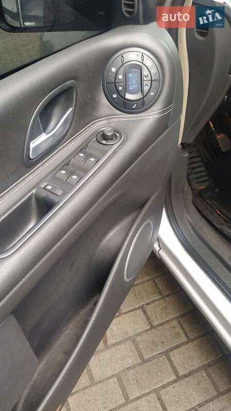 Минивэн Renault Espace 2010 в Луцке