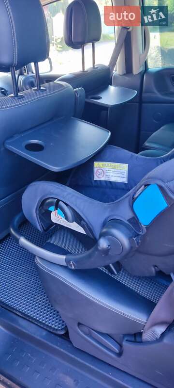 Минивэн Renault Espace 2013 в Коростене