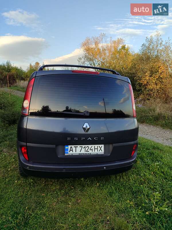Минивэн Renault Espace 2004 в Калуше