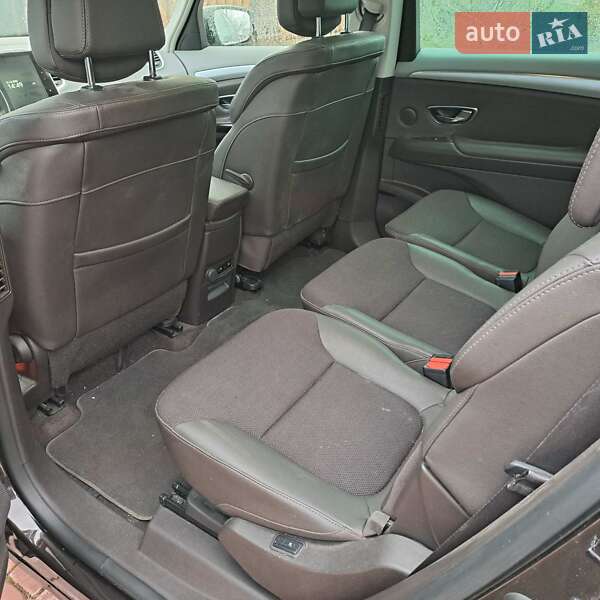 Минивэн Renault Espace 2015 в Луцке фото 18 Минивэн Renault Espace 2015 в Луцке