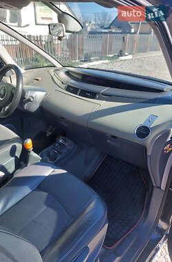 Минивэн Renault Espace 2005 в 