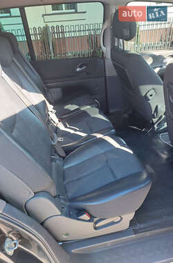 Минивэн Renault Espace 2005 в 