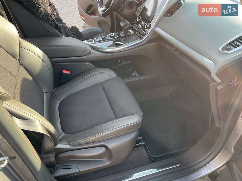 Мінівен Renault Espace 2016 в Стрию