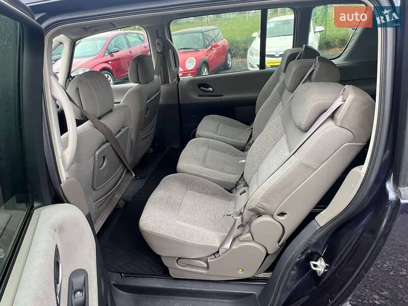 Мінівен Renault Espace 2003 в Ужгороді