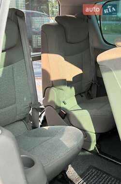 Минивэн Renault Espace 2005 в Славуте