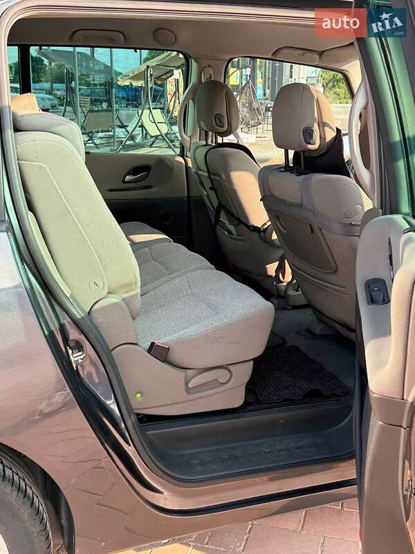 Мінівен Renault Espace 2005 в Славуті