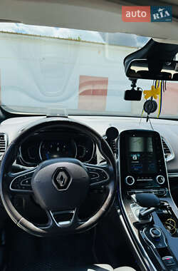Минивэн Renault Espace 2017 в 