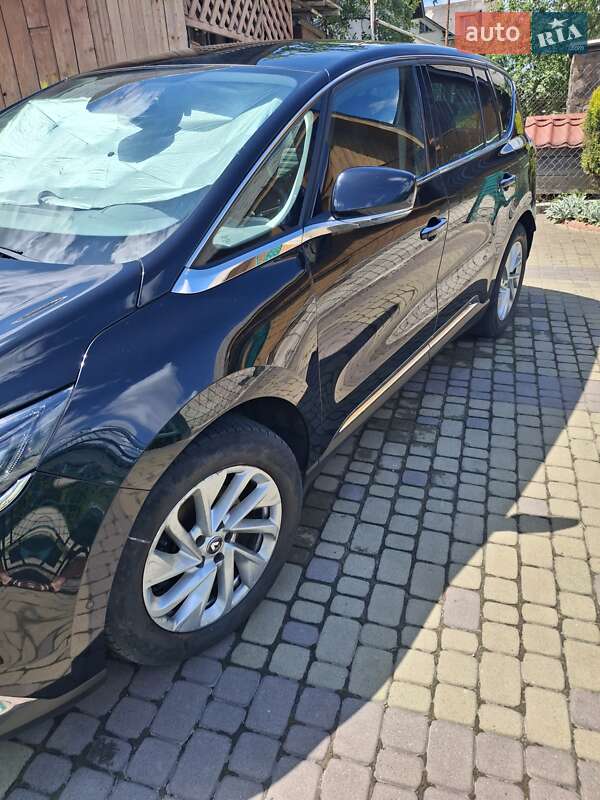 Минивэн Renault Espace 2017 в Турке фото 7 Минивэн Renault Espace 2017 в Турке
