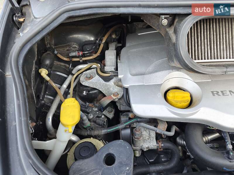 Минивэн Renault Espace 2010 в Гадяче