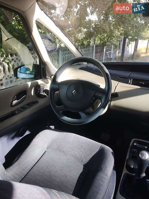 Мінівен Renault Espace 2004 в Одесі фото 21 Мінівен Renault Espace 2004 в Одесі
