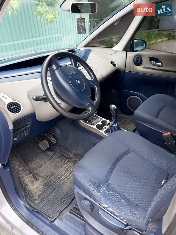 Минивэн Renault Espace 2005 в Киеве