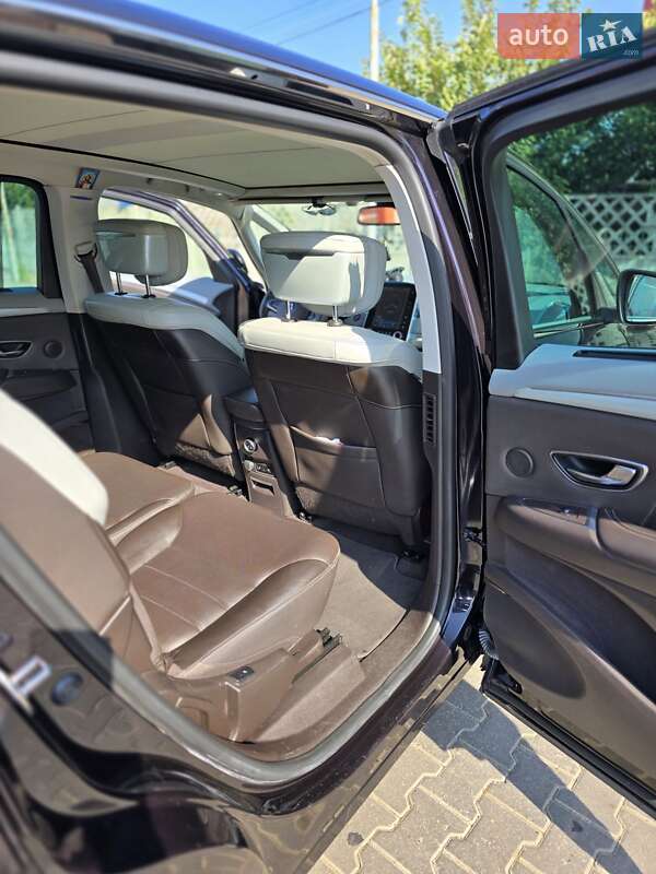 Минивэн Renault Espace 2015 в Черновцах