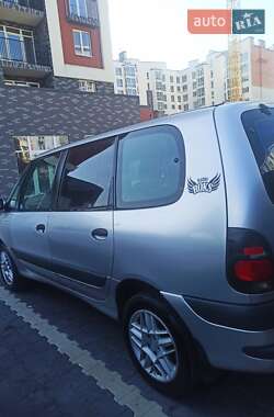 Минивэн Renault Espace 2002 в Ирпене
