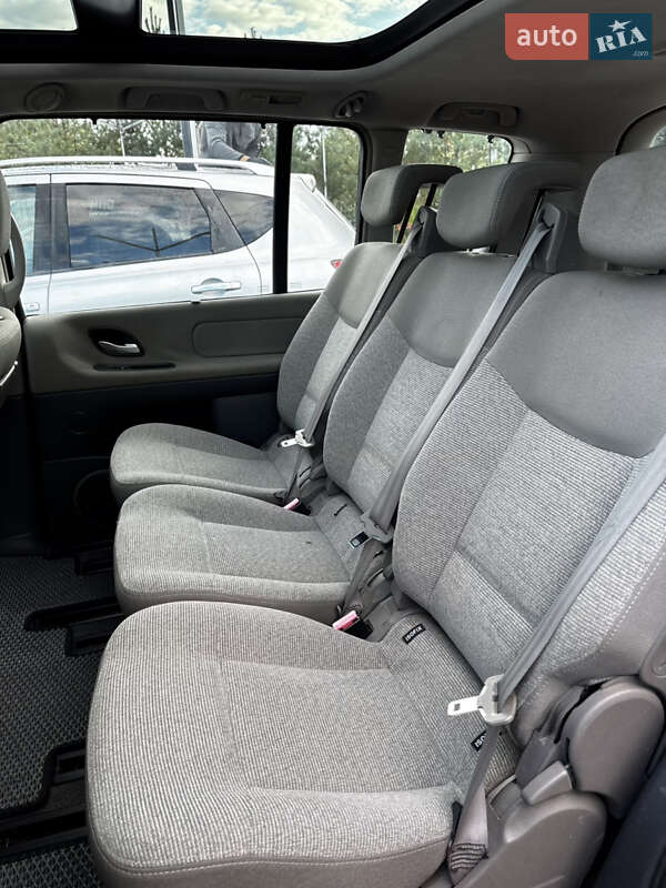 Минивэн Renault Espace 2005 в Ровно