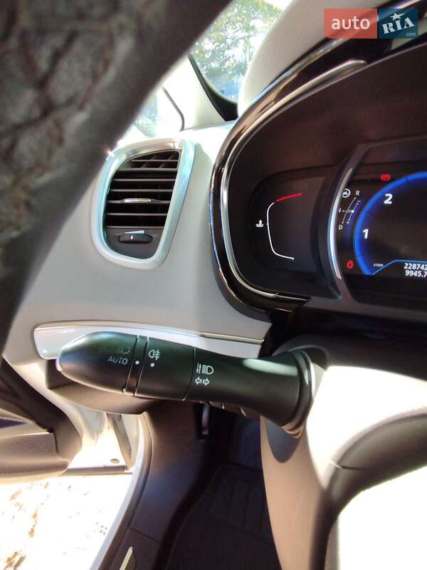 Минивэн Renault Espace 2015 в Умани фото 31 Минивэн Renault Espace 2015 в Умани