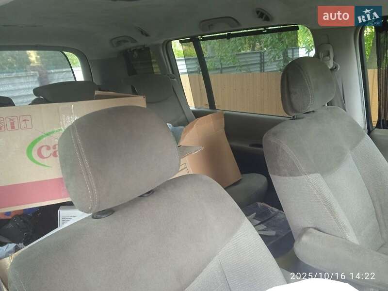 Минивэн Renault Espace 2003 в Гайсине
