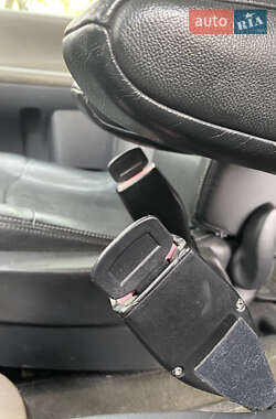 Минивэн Renault Espace 2004 в  фото 25 Минивэн Renault Espace 2004 в