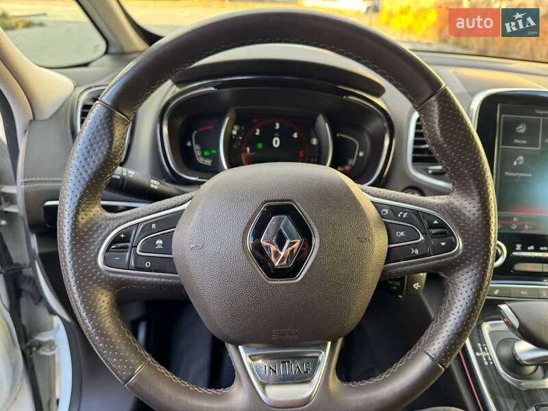 Минивэн Renault Espace 2015 в Луцке