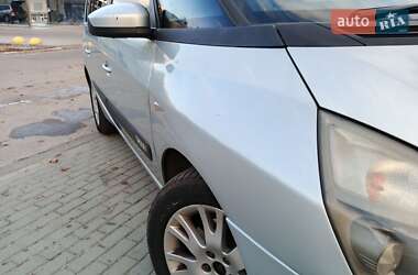 Минивэн Renault Espace 2004 в Запорожье фото 12 Минивэн Renault Espace 2004 в Запорожье