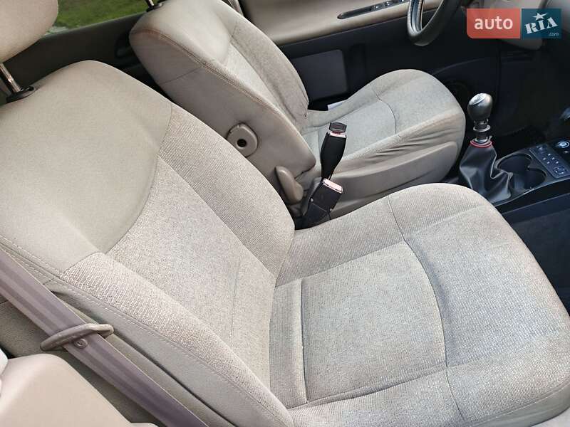 Минивэн Renault Espace 2004 в Запорожье фото 19 Минивэн Renault Espace 2004 в Запорожье
