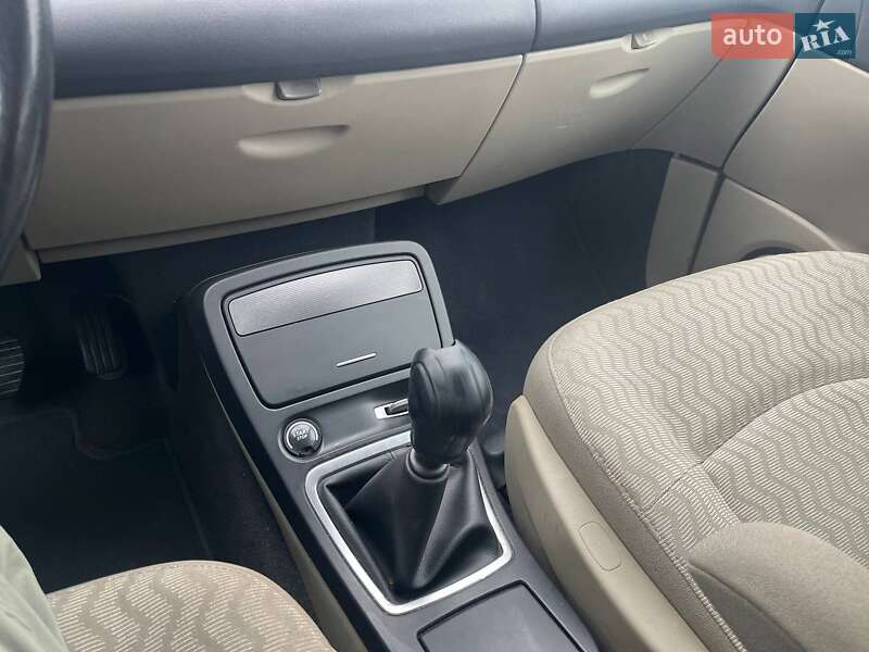 Минивэн Renault Espace 2006 в Киеве