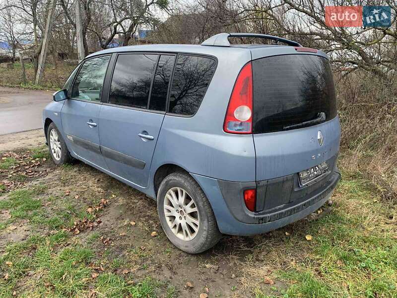Минивэн Renault Espace 2003 в Корсуне-Шевченковском