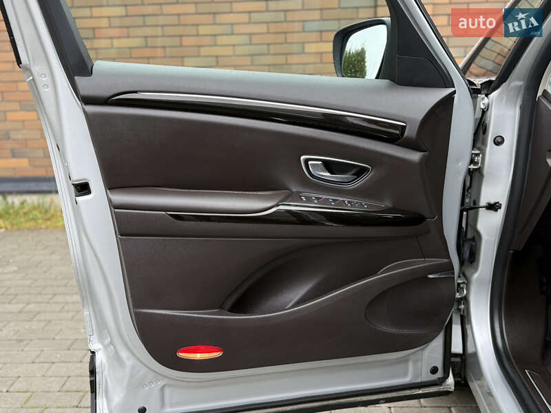 Мінівен Renault Espace 2015 в Вінниці