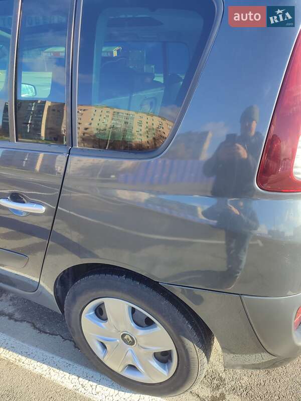 Минивэн Renault Espace 2012 в Каменец-Подольском